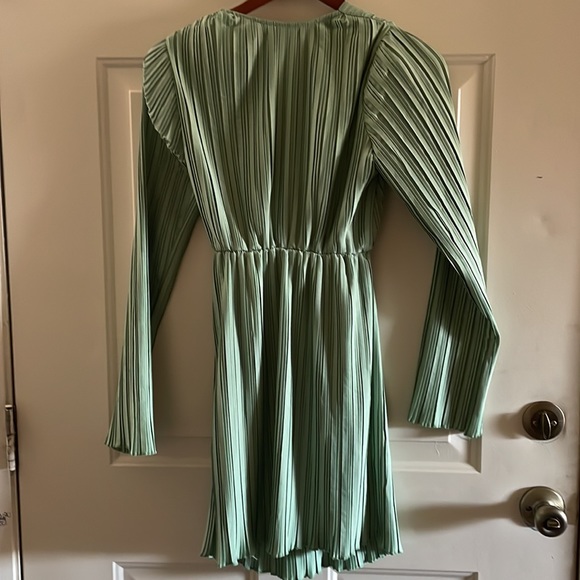 Maternity Prettylittlething long sleeves dress - Picture 3 of 3